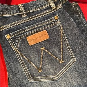 Men’s Wrangler Retro Slim Boot Cut Denim Jeans